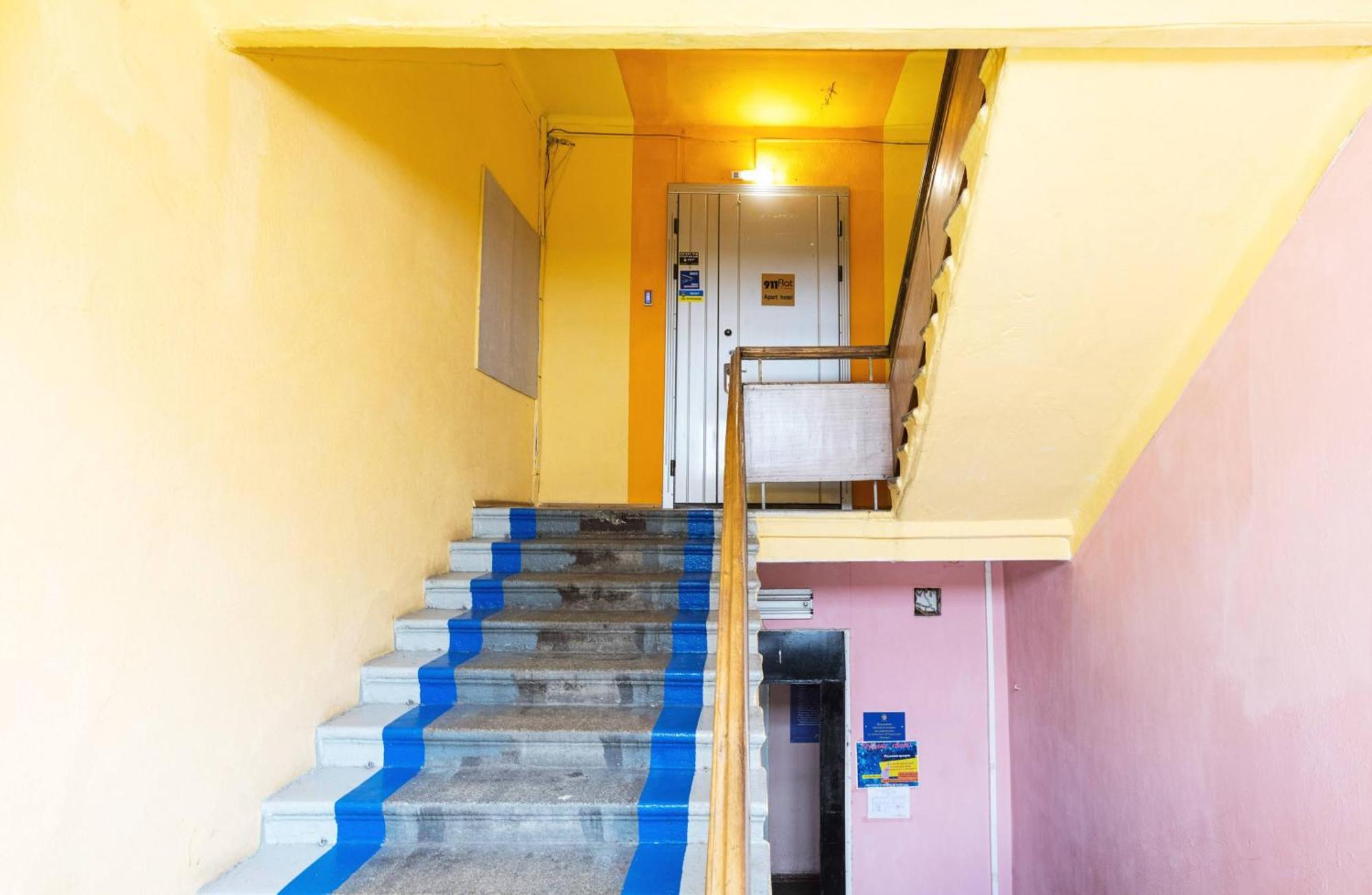Guest House "Vladimirskaya 42" Kiev Luaran gambar